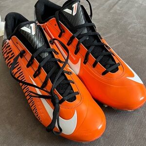 Nike Men’s Orange and Black Football Cleats